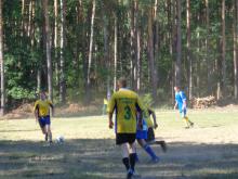 Leśnicy grają w piłkę nożną